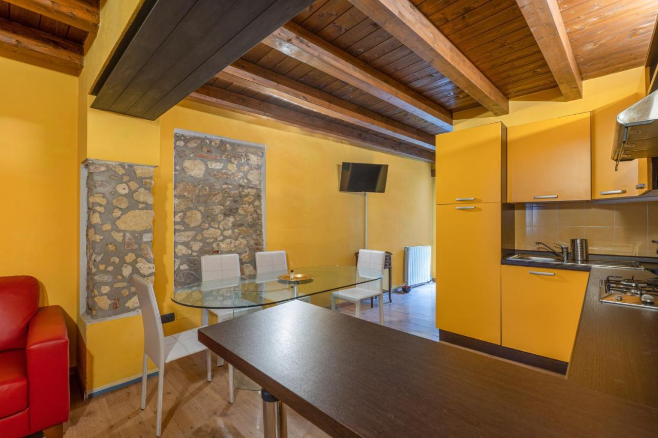 Stylish 2 Bedroom With Balcony Verona Esterno foto