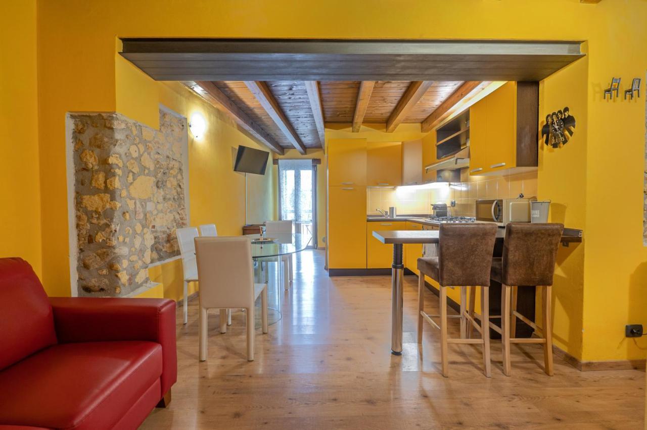 Stylish 2 Bedroom With Balcony Verona Esterno foto