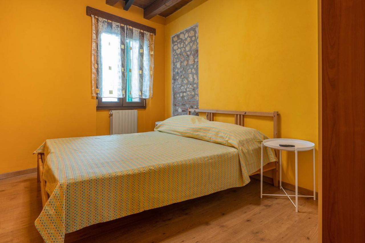Stylish 2 Bedroom With Balcony Verona Esterno foto